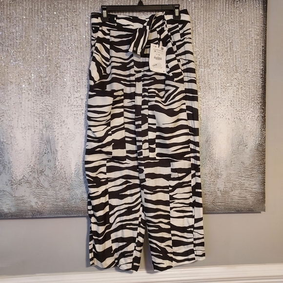 ZARA Limited Edition Animal print Flowy High Waist  pants - Picture 7 of 11
